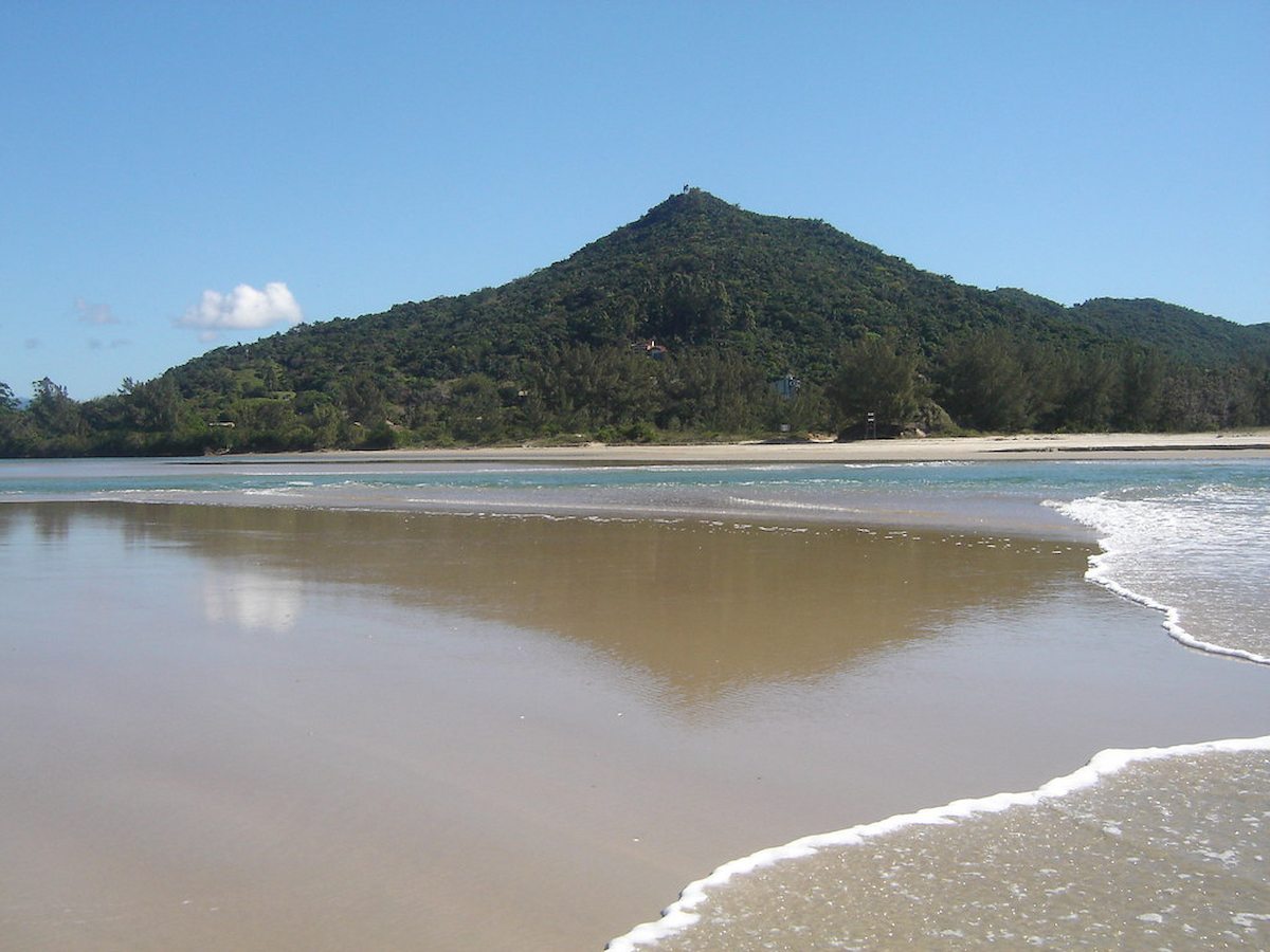 Praia Ibiraquera