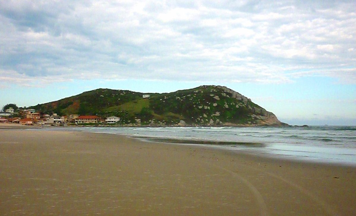 Praia de Itapirubá